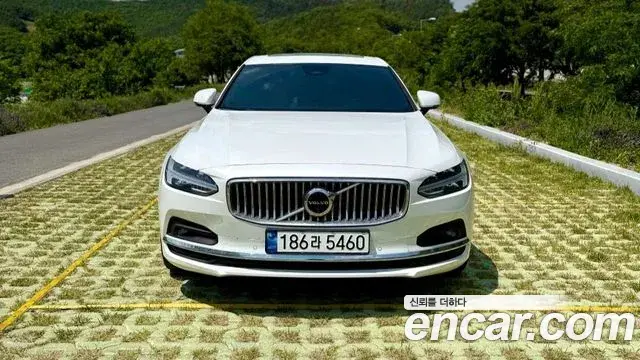Volvo S90 2024 — Photo 3/20