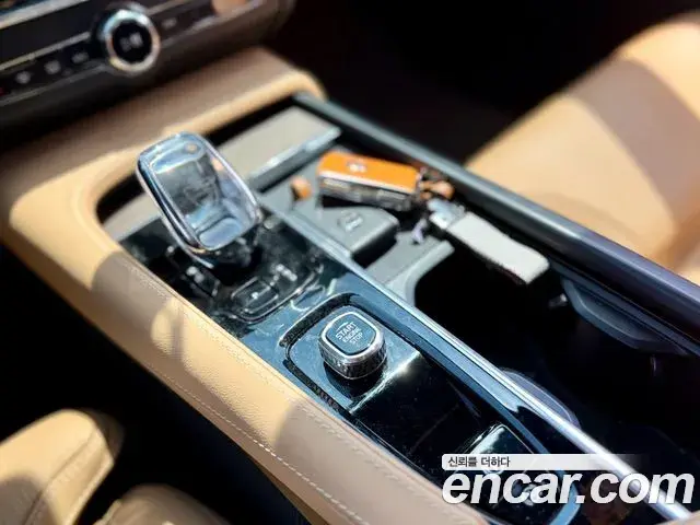 Volvo S90 2024 — Photo 19/20
