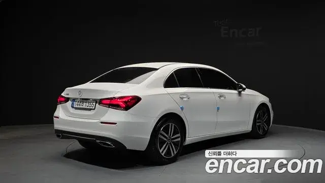 Mercedes-Benz A-Class 2023 — Photo 23/30