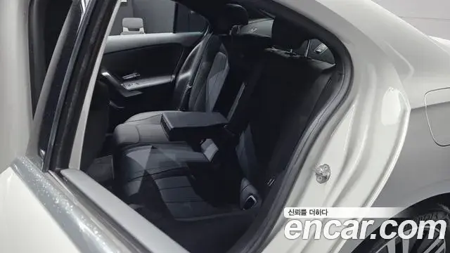 Mercedes-Benz A-Class 2023 — Photo 27/30
