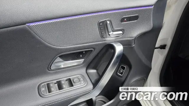 Mercedes-Benz A-Class 2023 — Photo 25/30