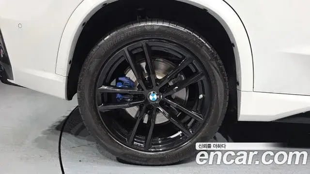BMW X1 2025 — Şəkil 31/37