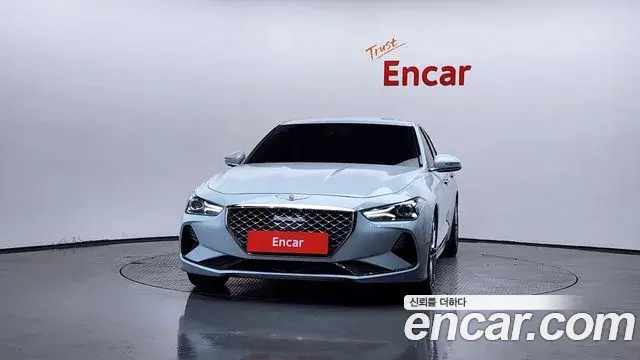 Genesis G70 2020 — ფოტო 27/31