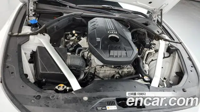 Genesis G70 2020 — ფოტო 1/31