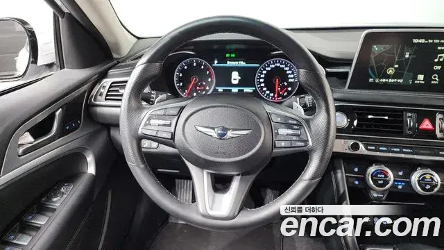 Genesis G70 2020 — ფოტო 8/31