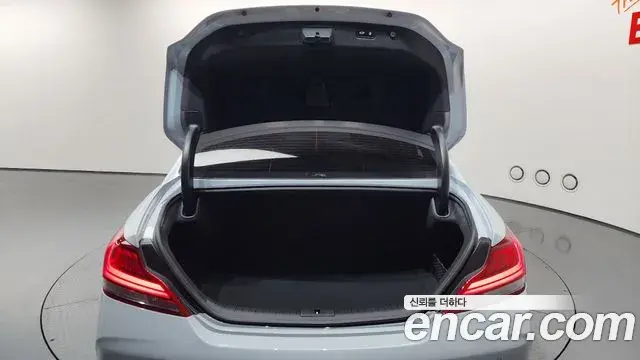 Genesis G70 2020 — ფოტო 24/31