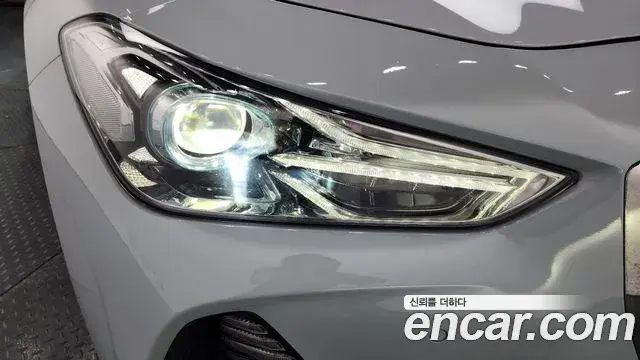 Genesis G70 2020 — ფოტო 31/31