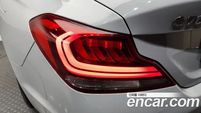Genesis G70 2020 — ფოტო 23/31