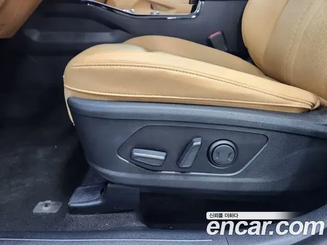 Kia Sorento 2022 — Şəkil 8/20