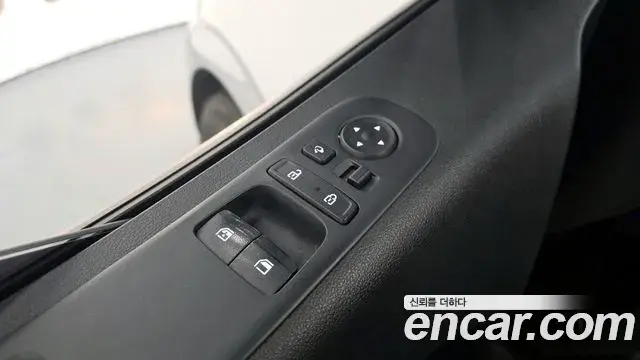 Hyundai Staria 2021 — Şəkil 30/30