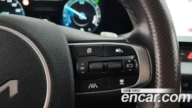 Kia Sportage 2022 — Фото 15/20