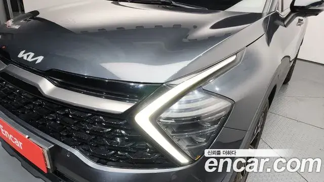Kia Sportage 2022 — ფოტო 5/34