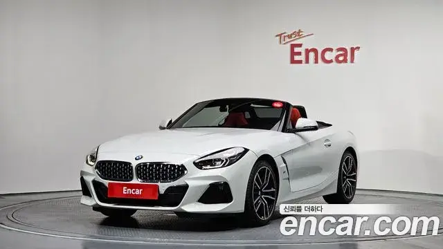 BMW Z4 2019 — ფოტო 2/32