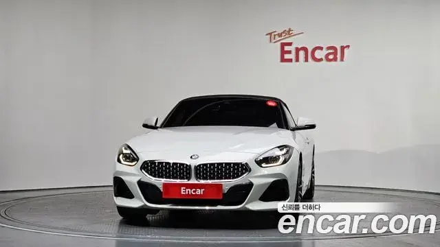 BMW Z4 2019 — ფოტო 5/32