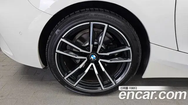 BMW Z4 2019 — ფოტო 3/32