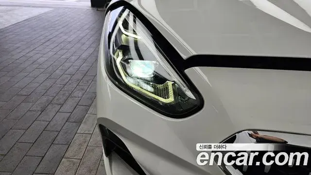 BMW Z4 2019 — ფოტო 19/32