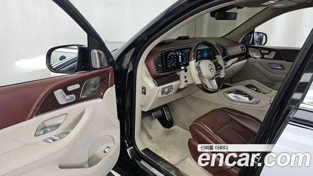 Mercedes-Benz GLS-Class 2021 — Фото 9/20