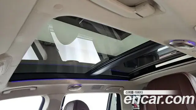Mercedes-Benz GLS-Class 2021 — Фото 17/20
