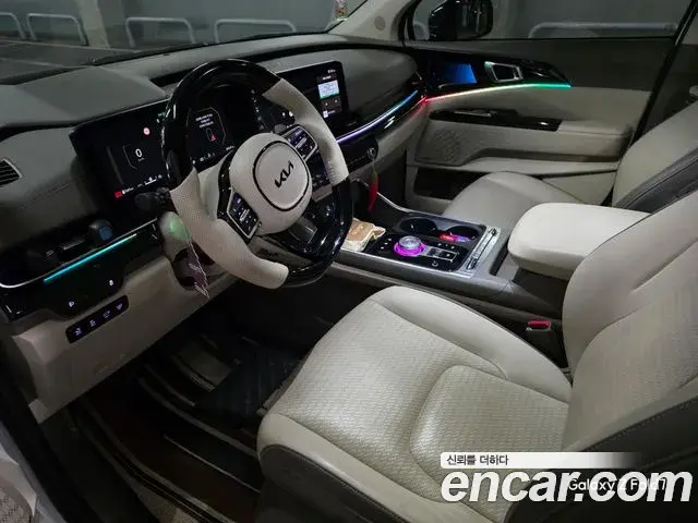 Kia Carnival 2023 — Şəkil 15/16