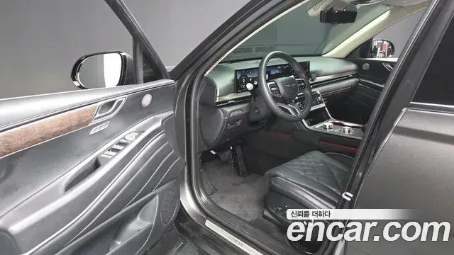 Genesis GV80 2024 — ფოტო 31/34
