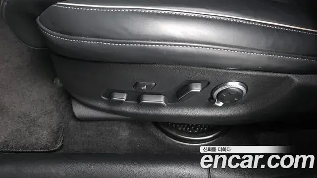 Genesis GV80 2024 — ფოტო 25/34