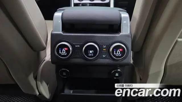 Land Rover Discovery 5 2019 — ფოტო 12/35
