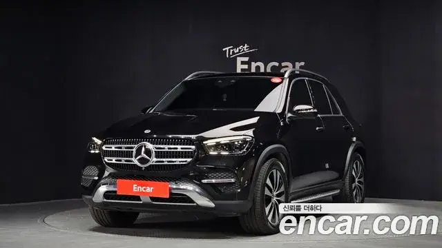 Mercedes-Benz GLE-Class 2024 — Photo 2/34