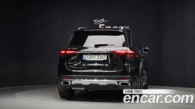 Mercedes-Benz GLE-Class 2024 — Photo 4/34