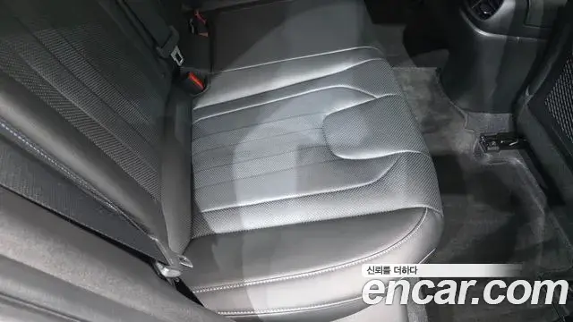 Hyundai The New Avante Hybrid 2022 — Şəkil 8/30