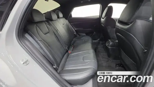 Hyundai The New Avante Hybrid 2022 — Şəkil 29/30