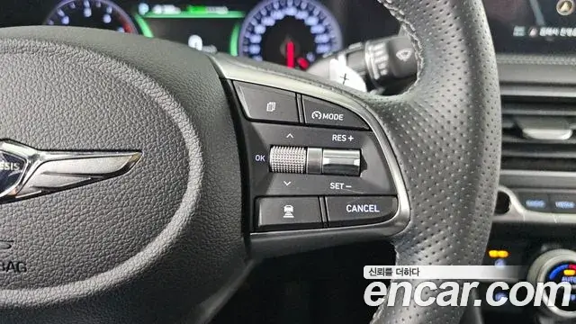 Genesis G70 2018 — ფოტო 17/20
