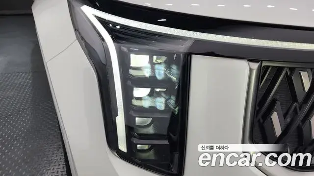 Kia Carnival 2025 — Photo 4/33
