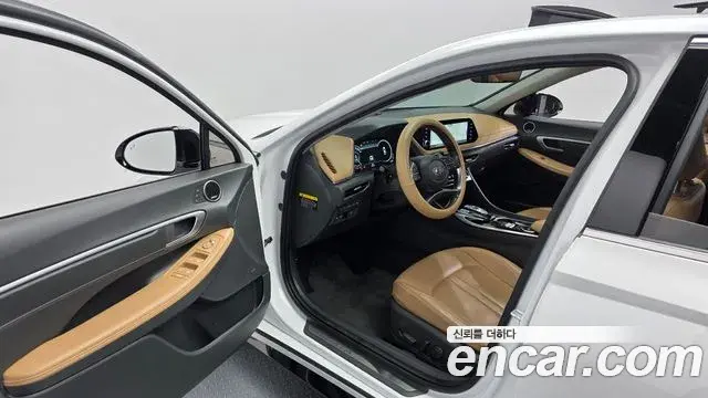 Hyundai Sonata 2019 — Фото 10/20