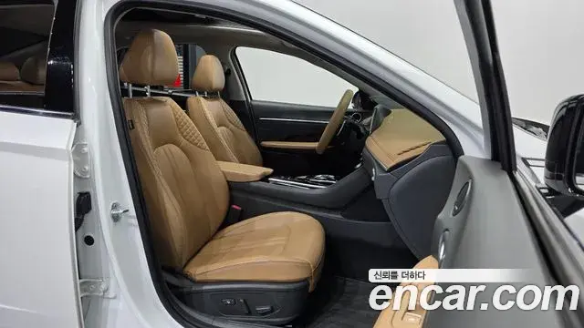 Hyundai Sonata 2019 — Фото 11/20