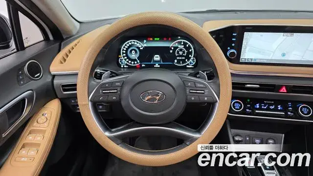 Hyundai Sonata 2019 — Фото 13/20