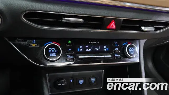 Hyundai Sonata 2019 — Фото 17/20