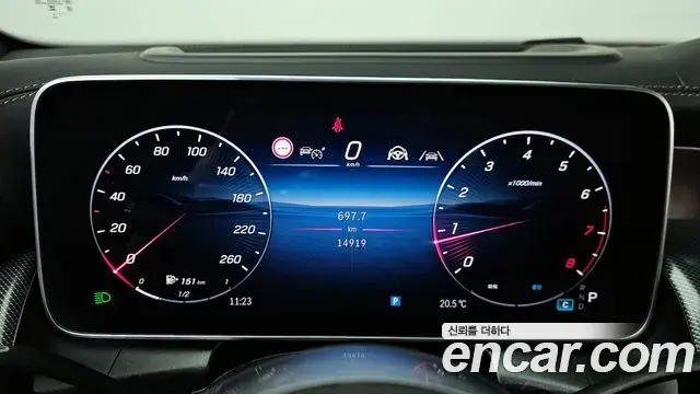 Mercedes-Benz GLC-Class 2025 — Фото 8/20