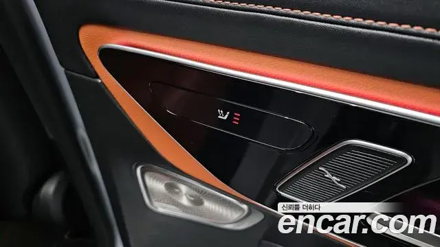 Mercedes-Benz GLC-Class 2025 — Фото 18/20