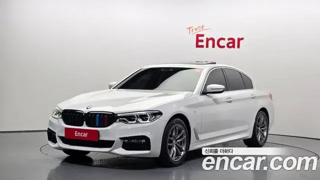 BMW 5 Series 2018 — Фото 1/20