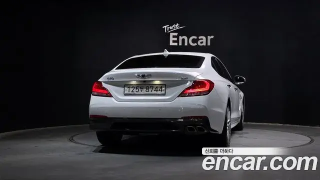 Genesis G70 2020 — ფოტო 12/30