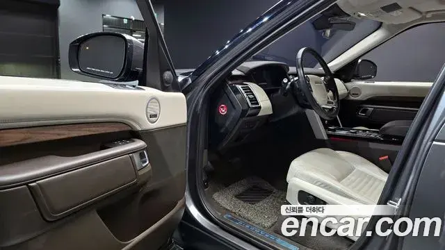 Land Rover Discovery 5 2018 — Şəkil 26/30