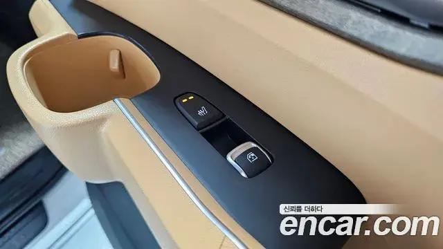 Kia Sorento 2022 — Şəkil 13/32