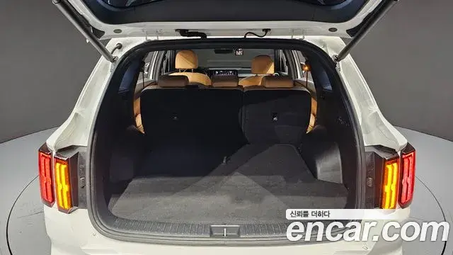 Kia Sorento 2022 — Şəkil 30/32