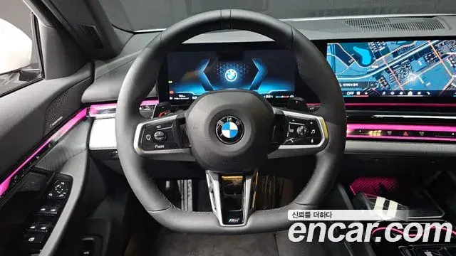 BMW 5 Series 2025 — Фото 13/20