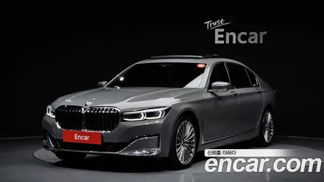 BMW 7 Series 2020 — Фото 10/20