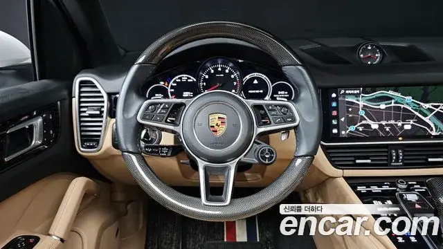 Porsche Cayenne 2022 — Фото 11/20