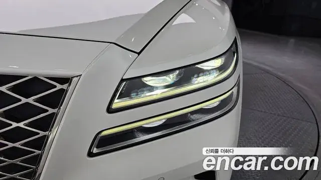Genesis GV80 2022 — Şəkil 8/30