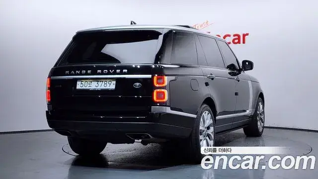 Land Rover Range Rover 2019 — Şəkil 21/39