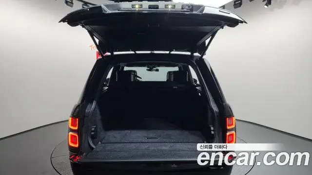 Land Rover Range Rover 2019 — Şəkil 24/39