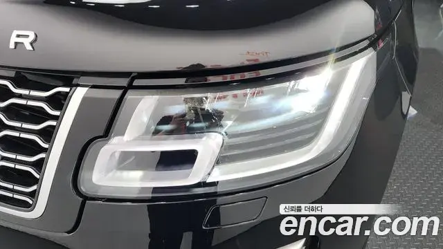 Land Rover Range Rover 2019 — Şəkil 17/39